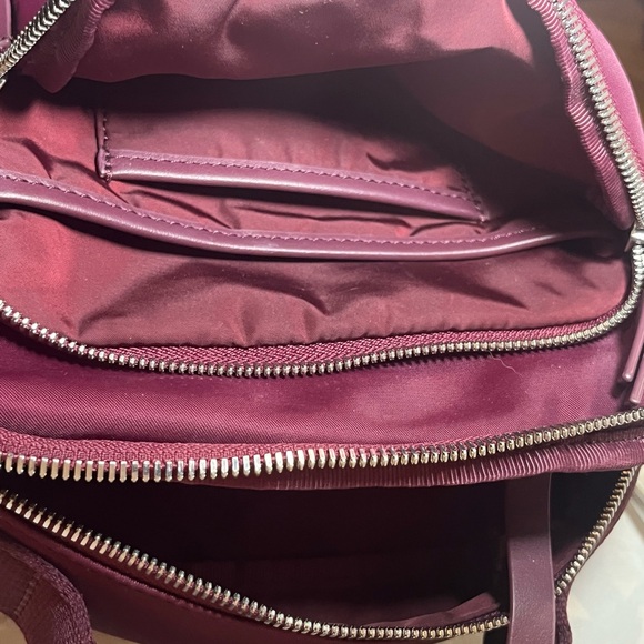 Quince Revive nylon crossbody bag, burgundy - Picture 7 of 8